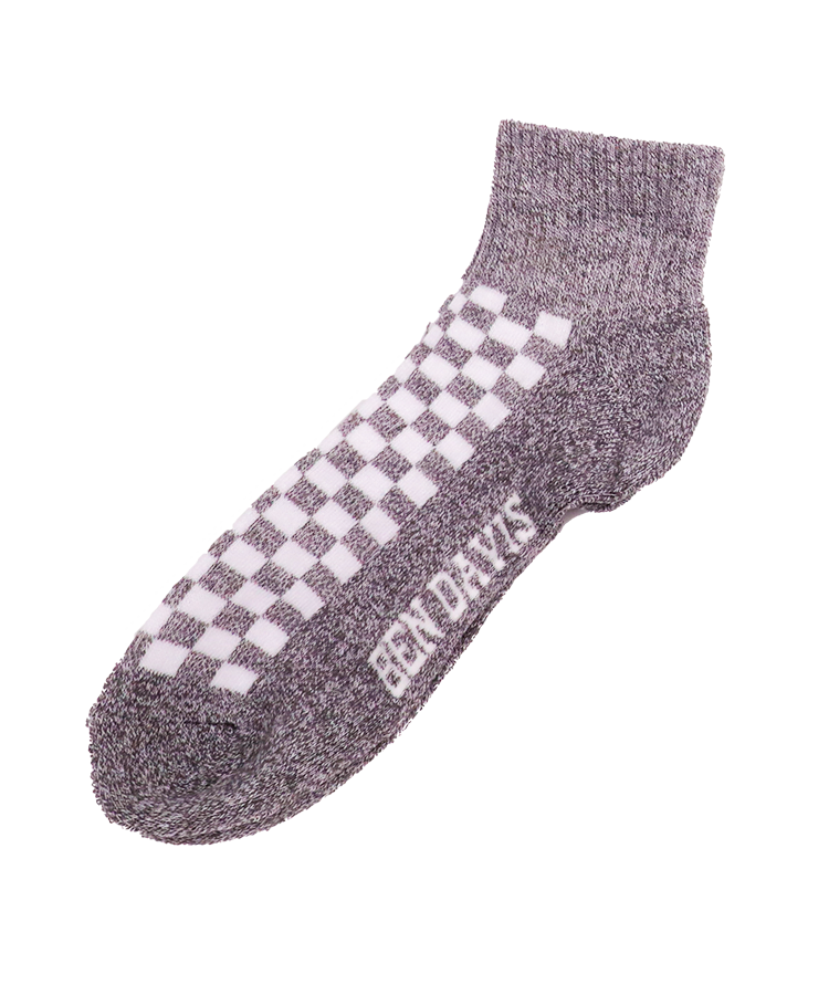 Sports socks for adults