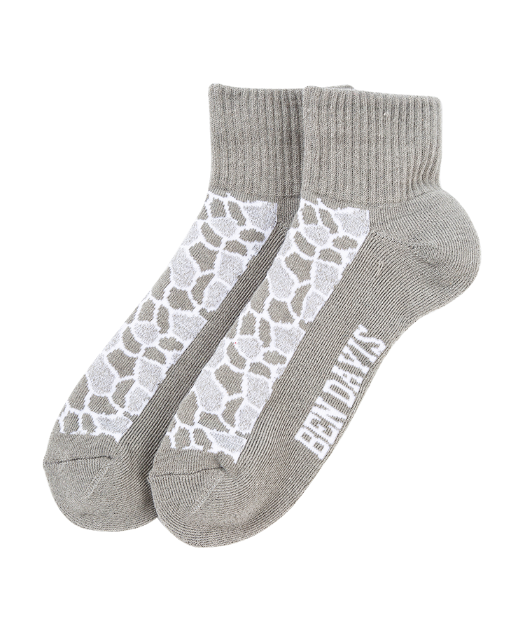 Adult sports style socks